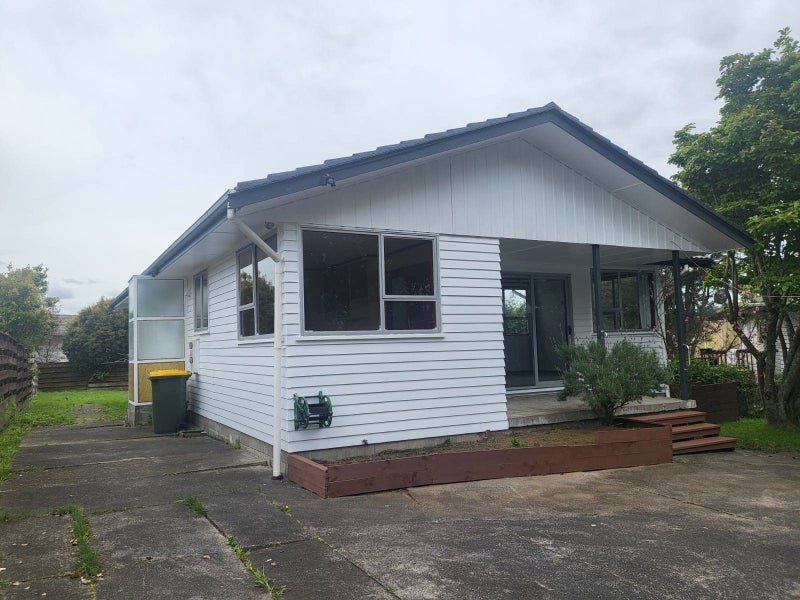 Rental property at 23 Roick Parade, Glen Eden